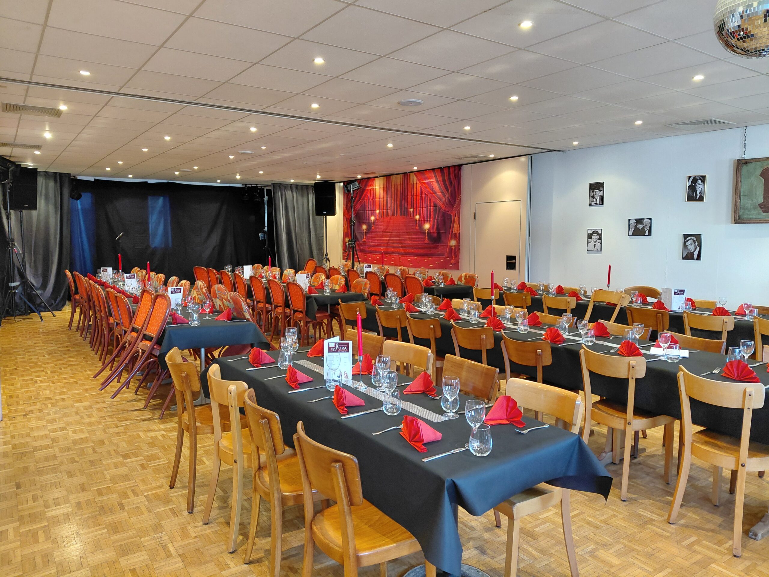 Grande salle du Restaurant du Jura